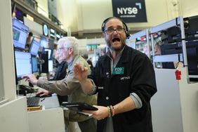 2026년 03월 04일 미국 증시 시황 - 이란 전쟁 우려 고조 속 기술주 약세, 시장 전반 하락